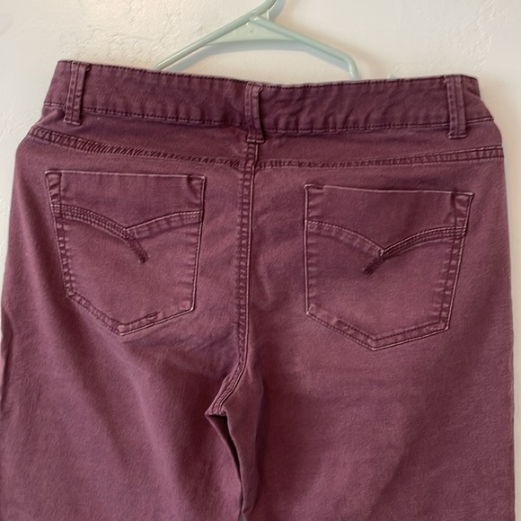 SONOMA jeans size 6, average regular modern fit purple plum - Picture 4 of 4